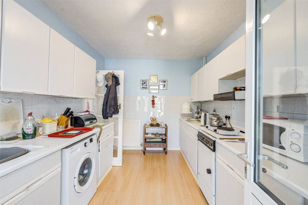 Property photo 3 of 19 Picture No. 07