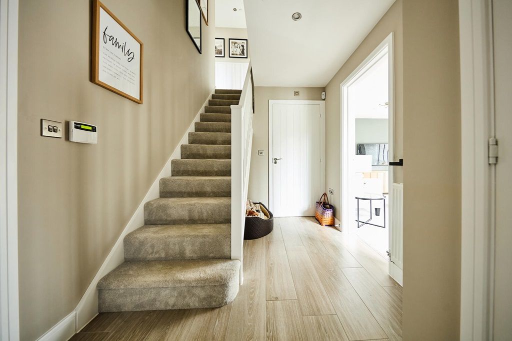 Property photo 2 of 13 Welcoming Central Hallway