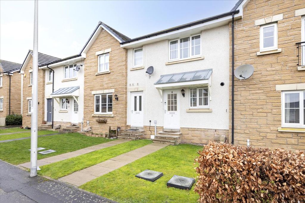 Property photo 1 of 27