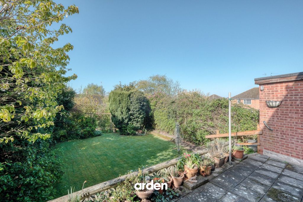 Property photo 2 of 13