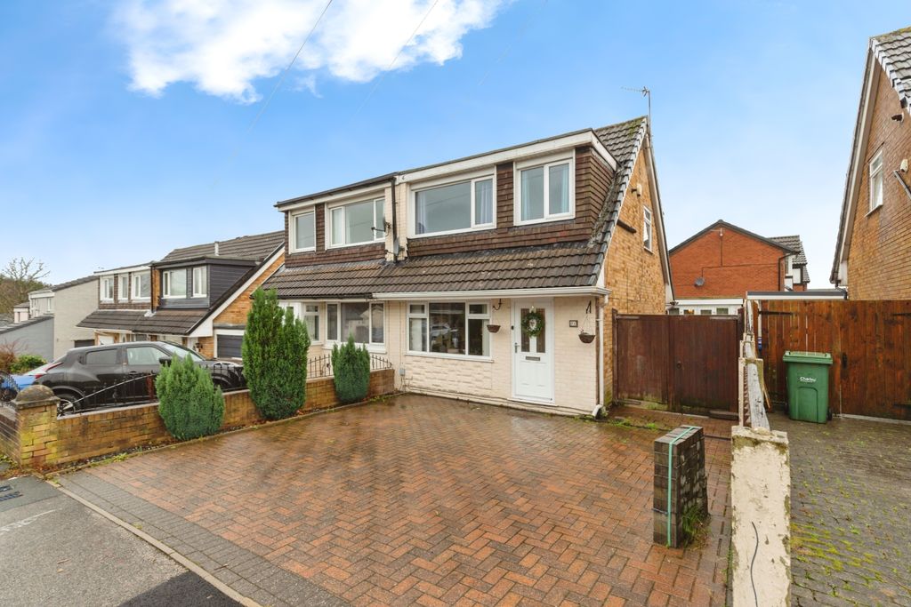 Property photo 1 of 15