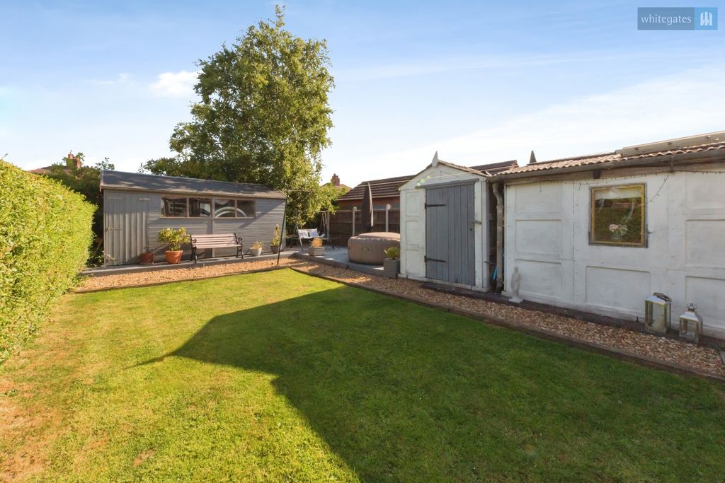 Property photo 2 of 25 Pbox-Img.Jpg