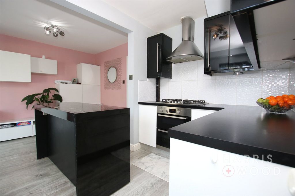 Property photo 2 of 32 Picture No. 59