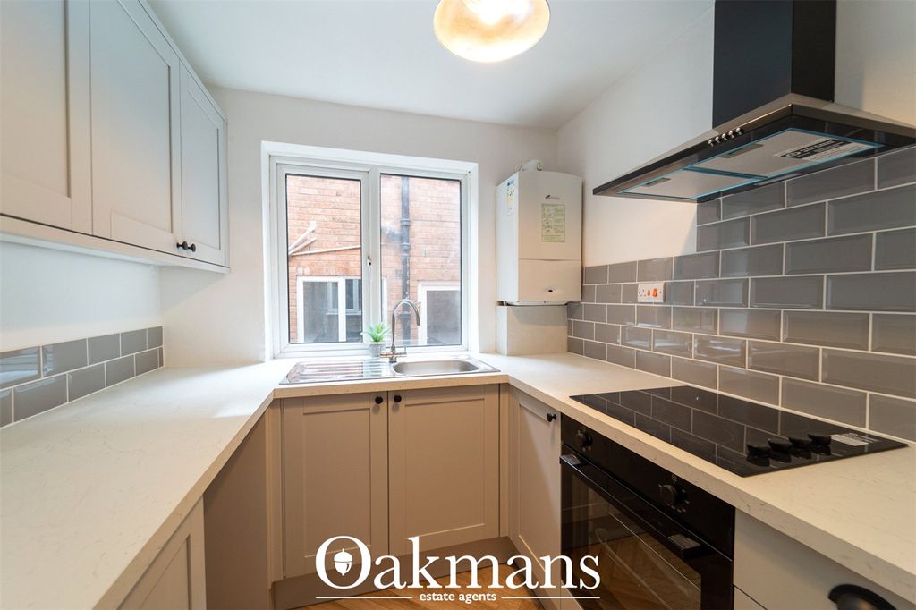 Property photo 2 of 15 Picture No. 05