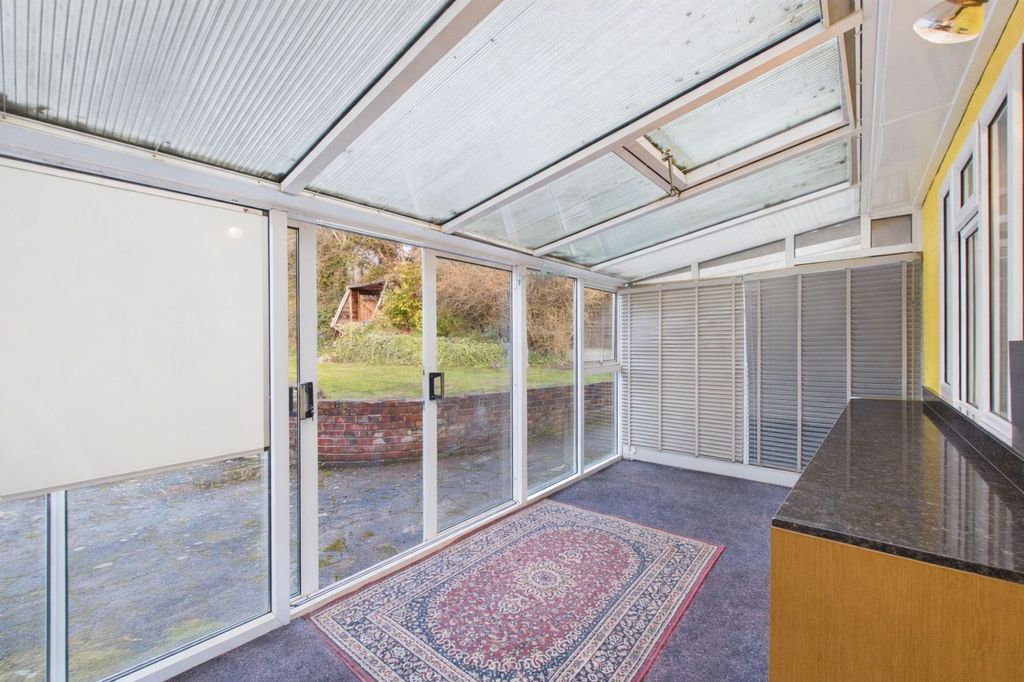 Property photo 3 of 23 Sunroom