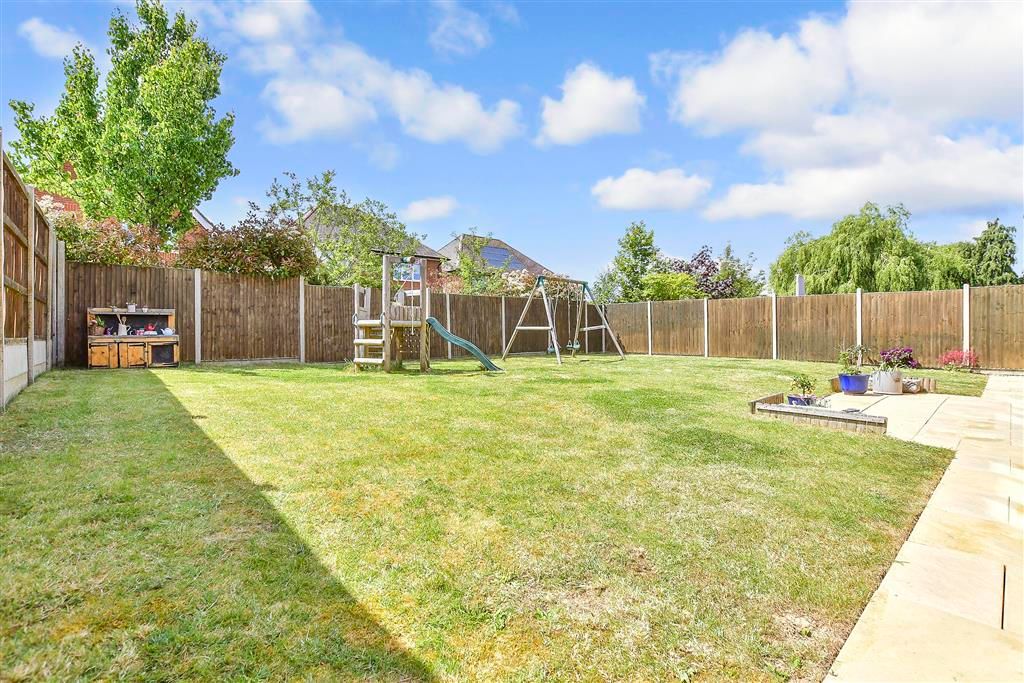 Property photo 2 of 17 Rear Garden