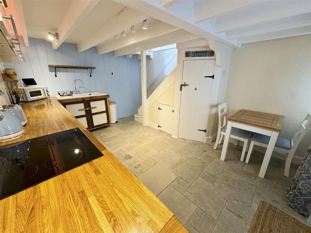 Property photo 3 of 11 3. Kitchen 2_Edited.Jpg
