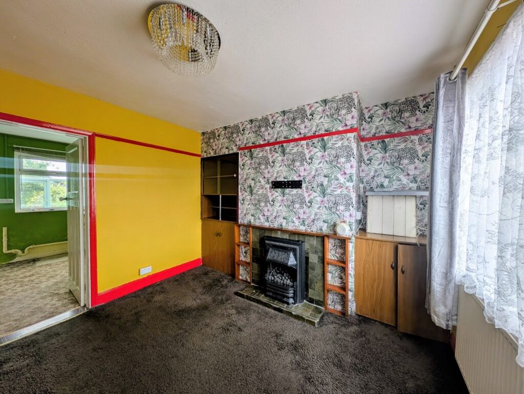 Property photo 3 of 14