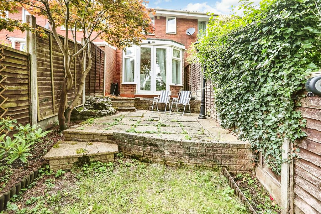 Property photo 3 of 17