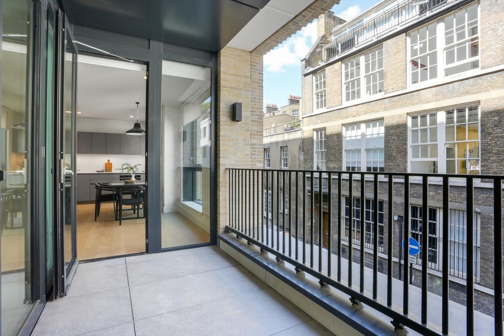 Property photo 2 of 15 Image