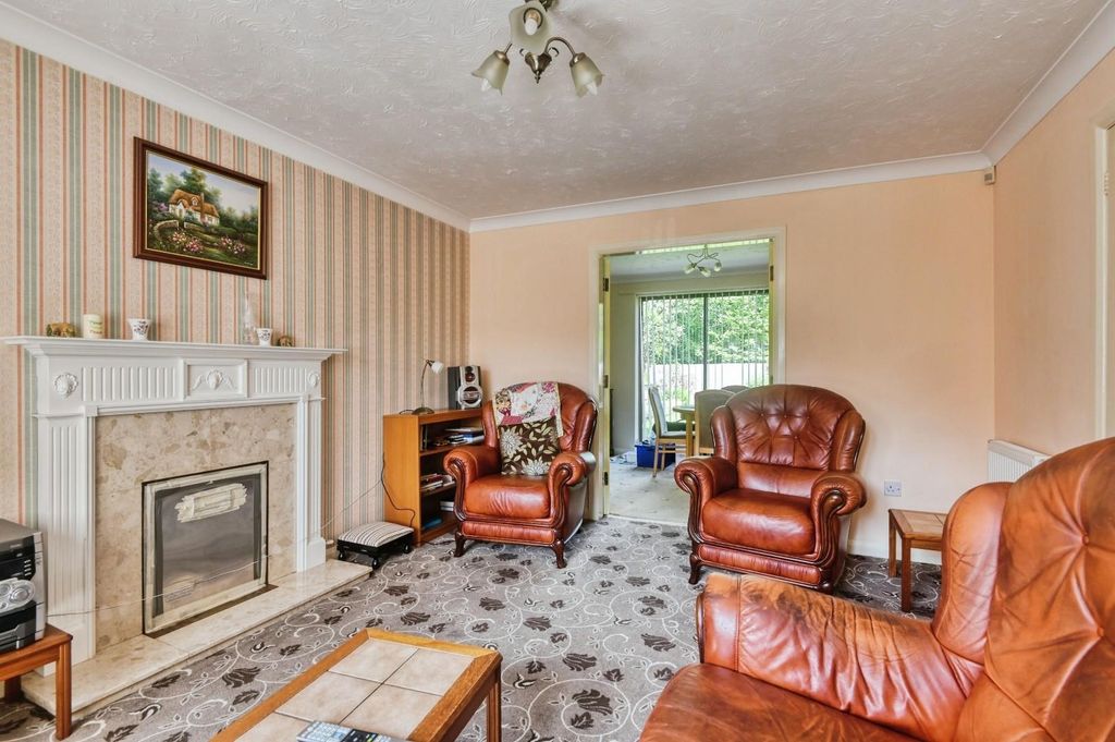 Property photo 3 of 18 37Lin10.Jpg