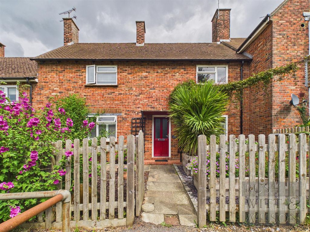 Property photo 1 of 35