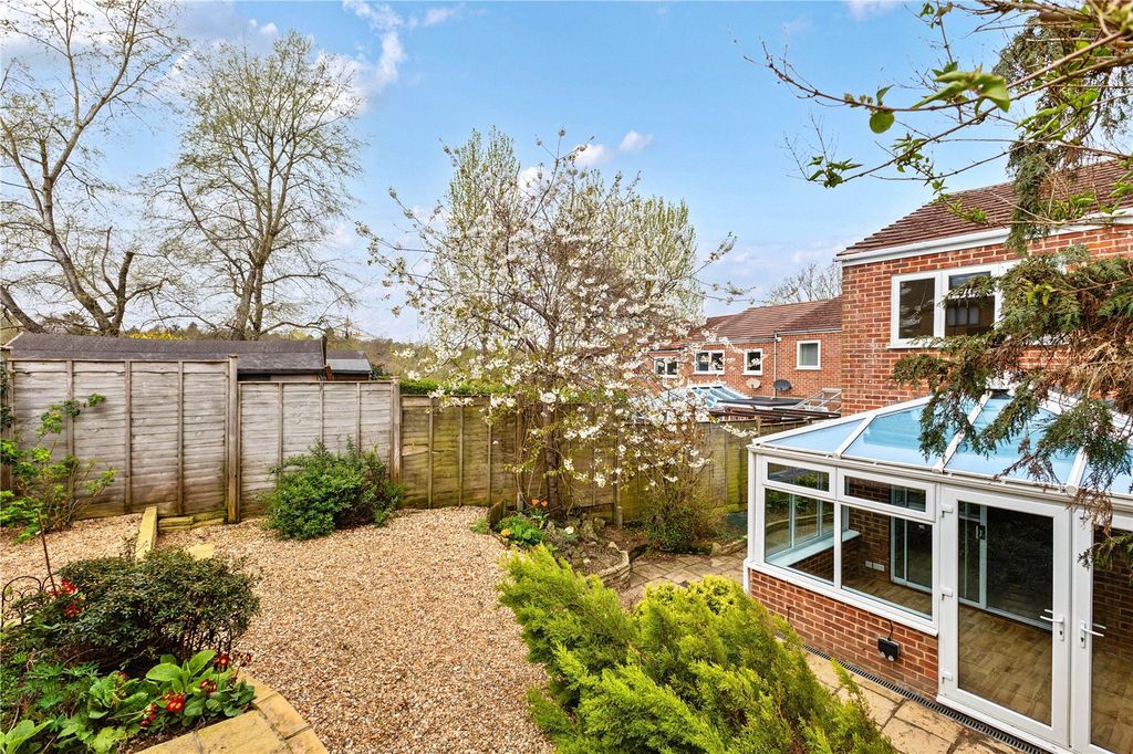 Property photo 2 of 12 Picture No. 04