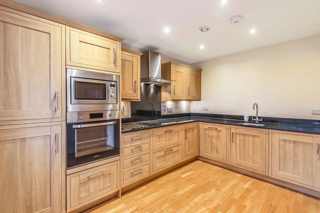 Property photo 3 of 7 Picture No. 06