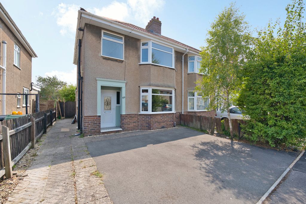 Property photo 1 of 23 3 Bed Semi-Detached House For Sale