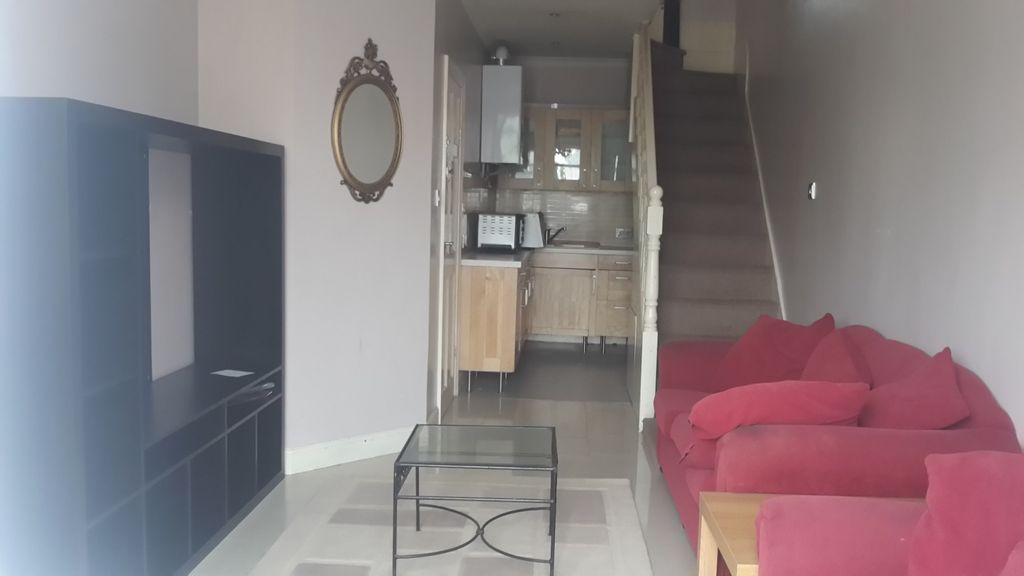 Property photo 3 of 3