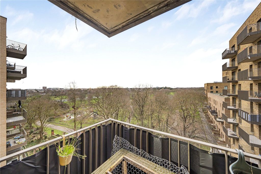 Property photo 3 of 13 Picture 3