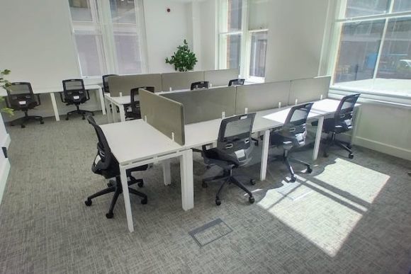 Property photo 3 of 12 Photo 5