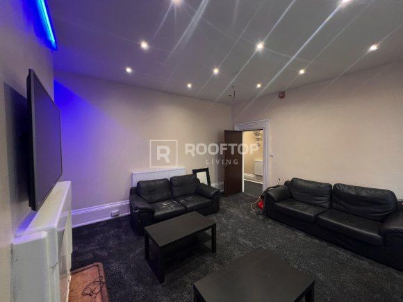 Property photo 2 of 9 9112962.Jpg