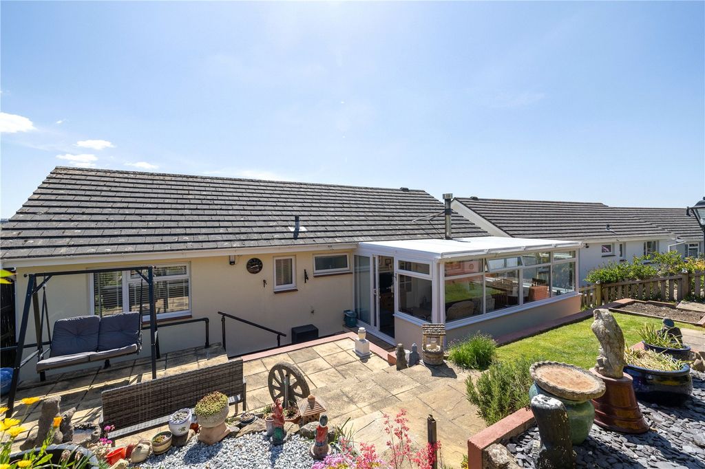 Property photo 2 of 21 Picture No. 04