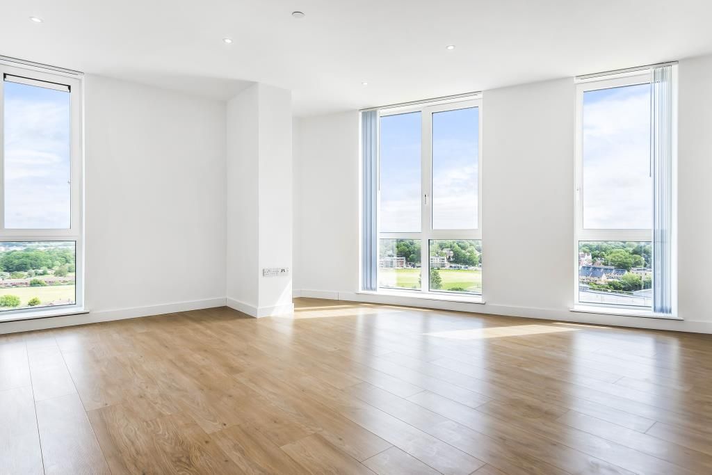 Property photo 2 of 14 Living Area