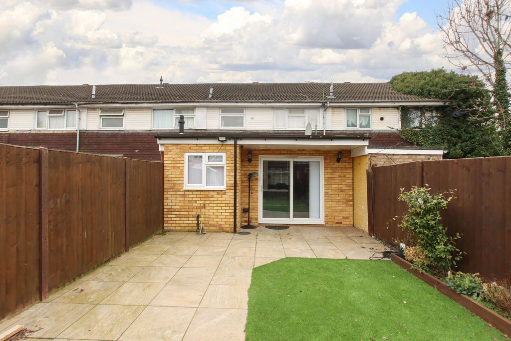 Property photo 3 of 16 Photo 1