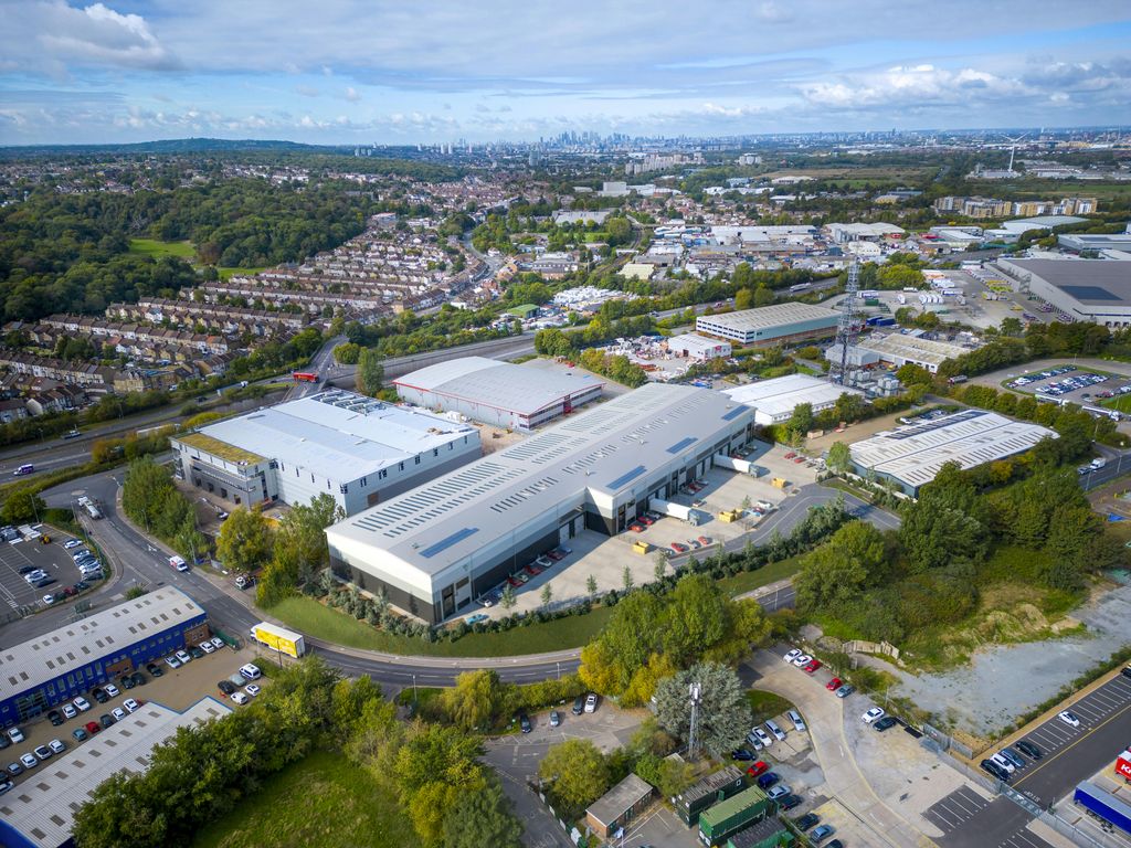 Property photo 1 of 3 226041_Im01_F01_M.Jpg