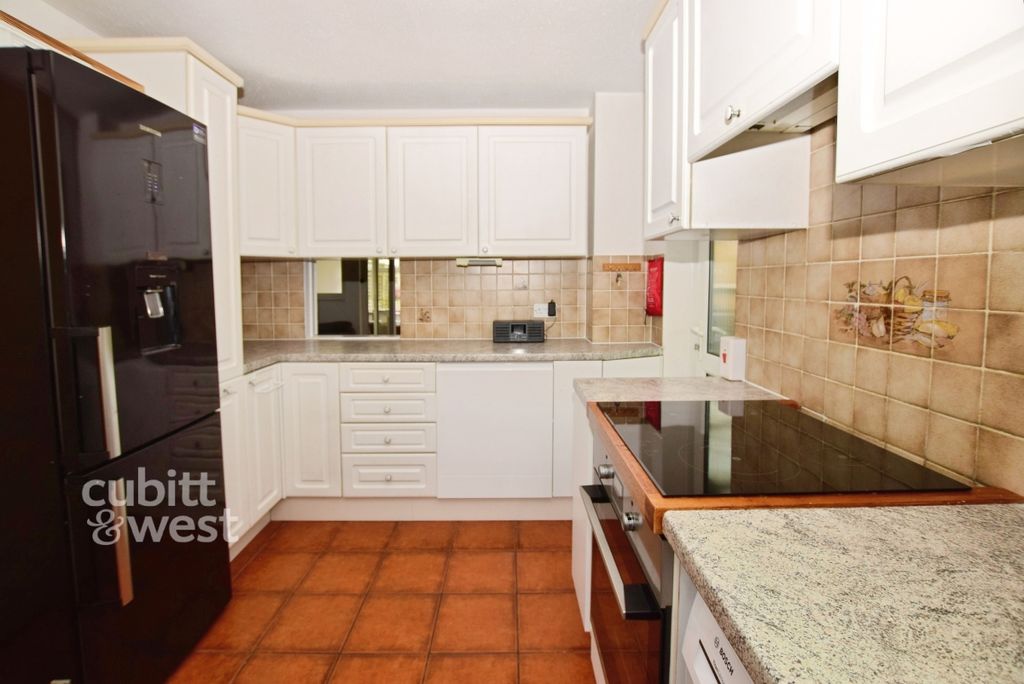 Property photo 2 of 14 266Eb4Ae-Dsc_2698