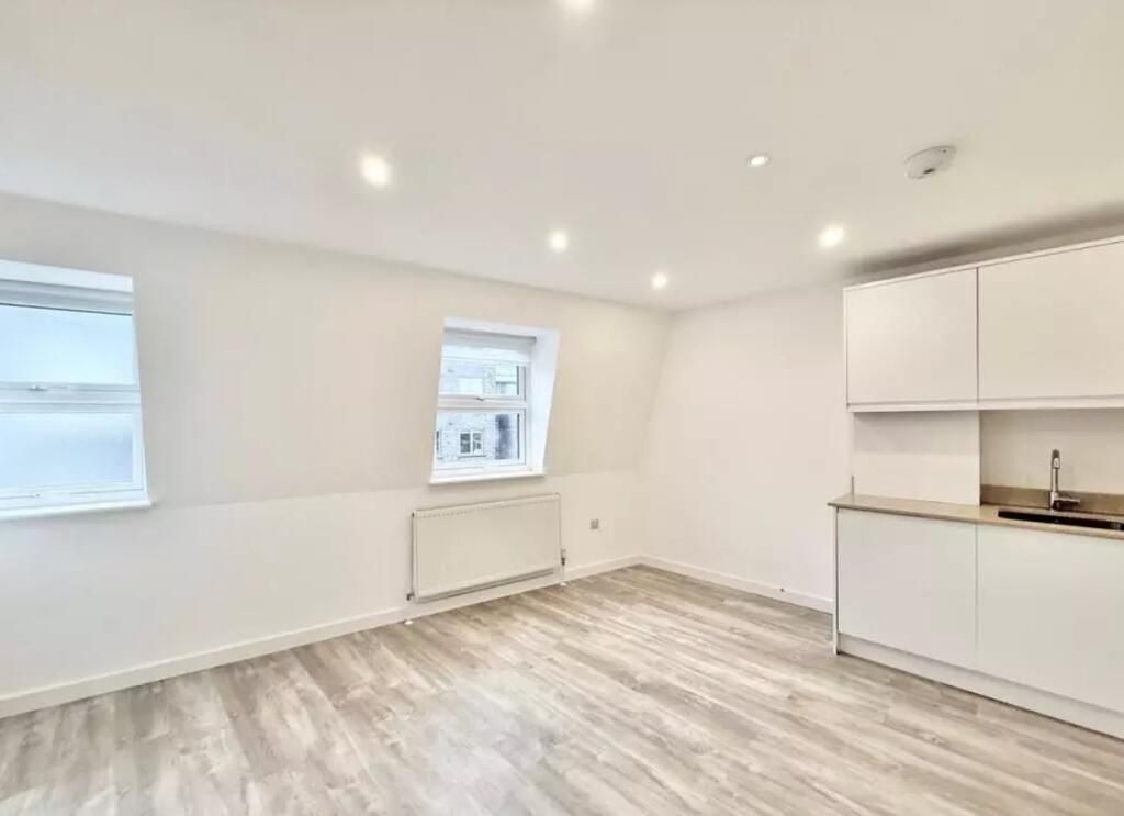 Property photo 3 of 11 Ab0E2c46861d7698Bba1F30B46Ab144E.Jpeg