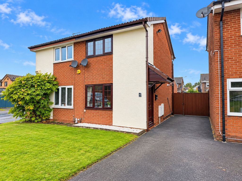 Property photo 1 of 12 External