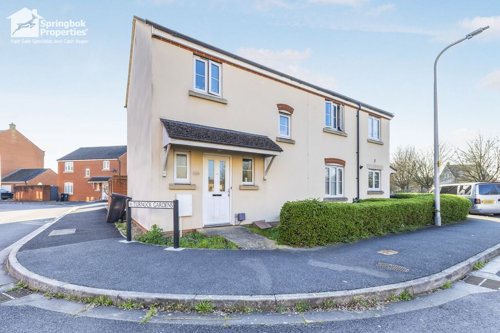 Property photo 1 of 12 Front View