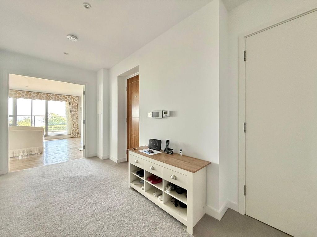 Additional image 11 of 3 bed flat for saleKing Edwards Parade, Meads, Eastbourne BN20