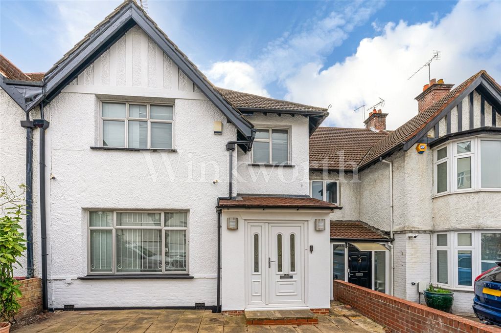 Property photo 2 of 16 Picture No. 25