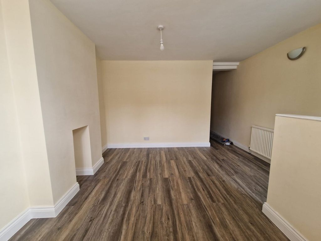 Property photo 2 of 7 Picture No. 02