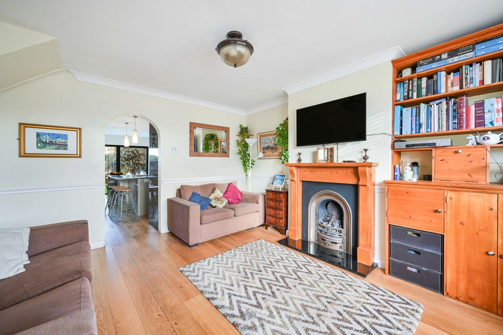 Property photo 2 of 21 Picture No. 02