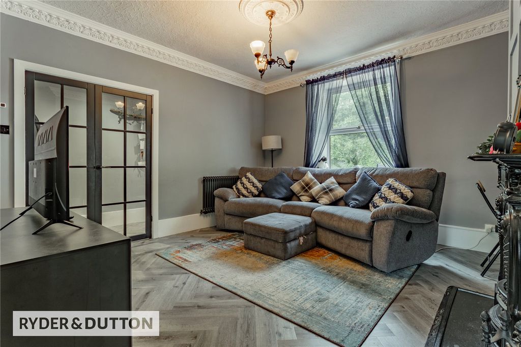 Property photo 3 of 30 Picture 3