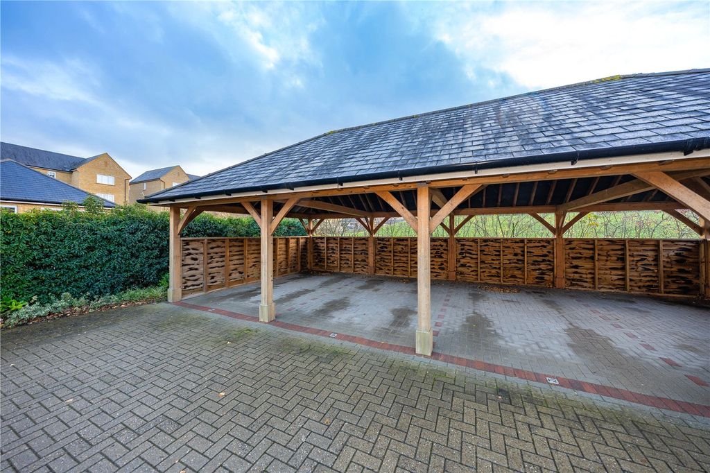 Property photo 2 of 18 Car Port