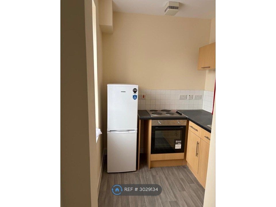 Property photo 2 of 3