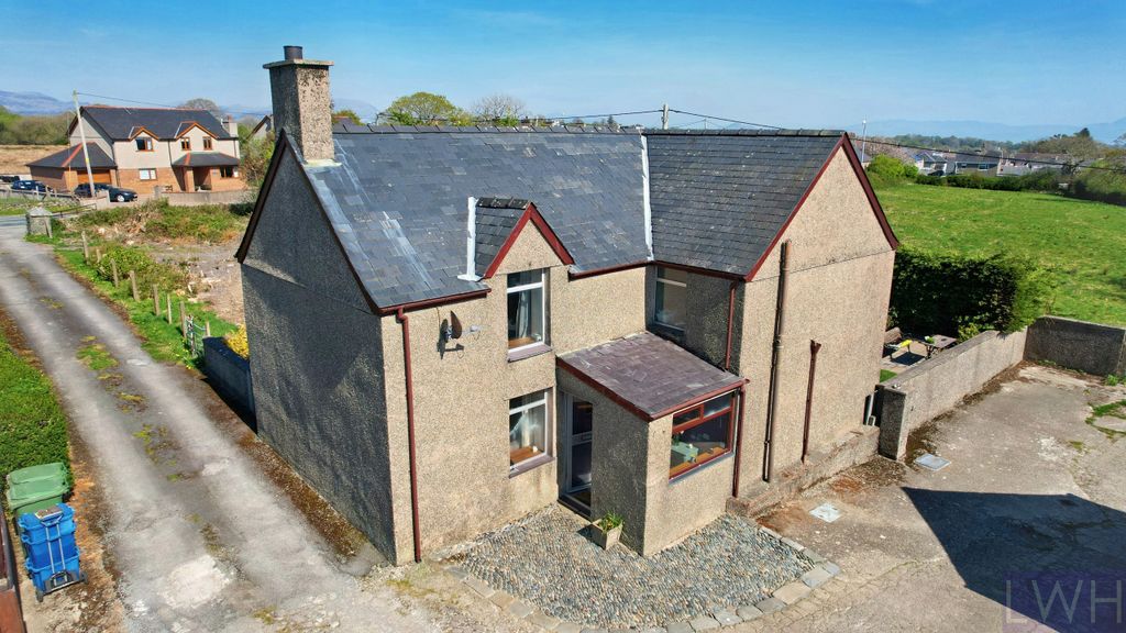 Property photo 3 of 17 3