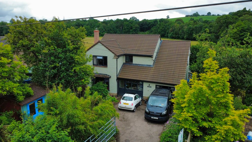 Property photo 1 of 25