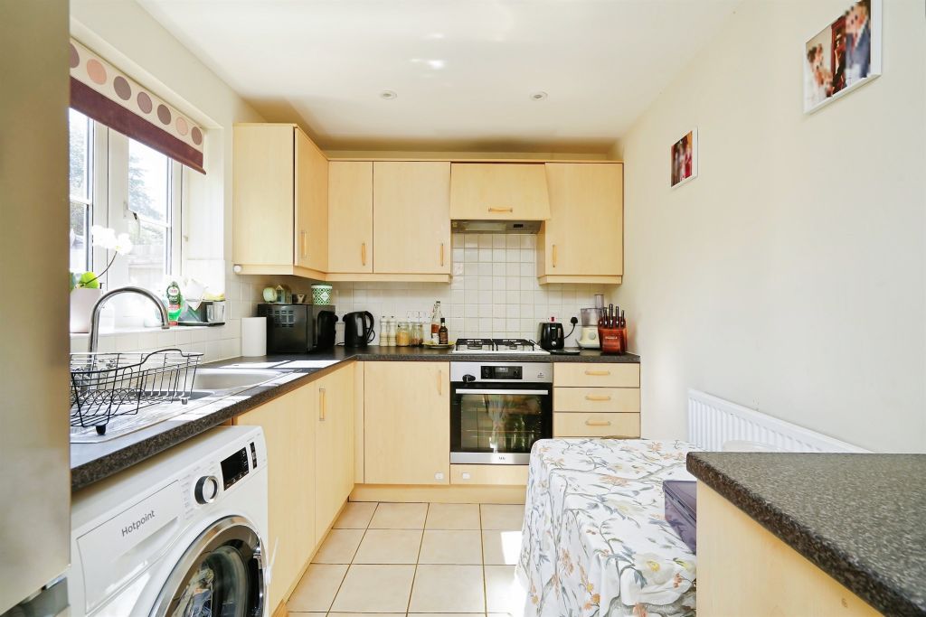 Property photo 2 of 16