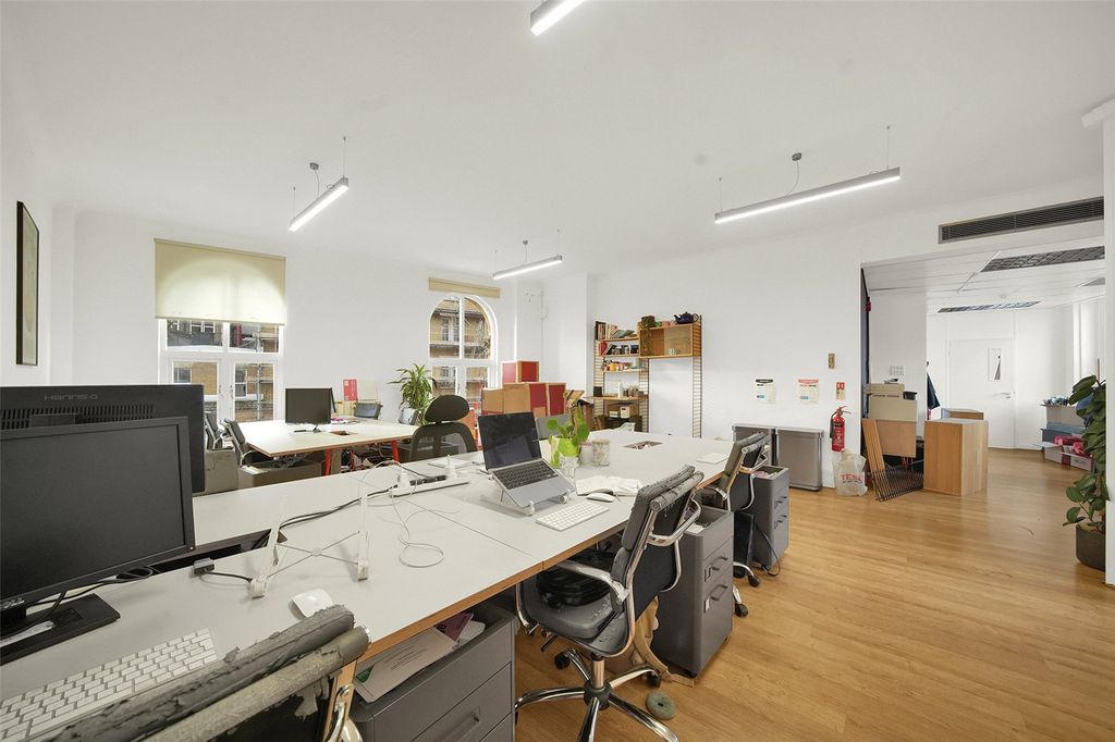 Property photo 2 of 10 Picture No. 02