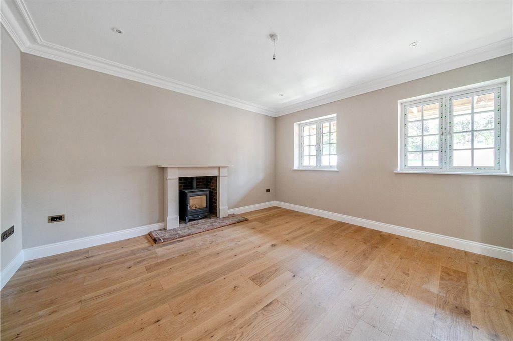 Property photo 3 of 14 Picture No. 07