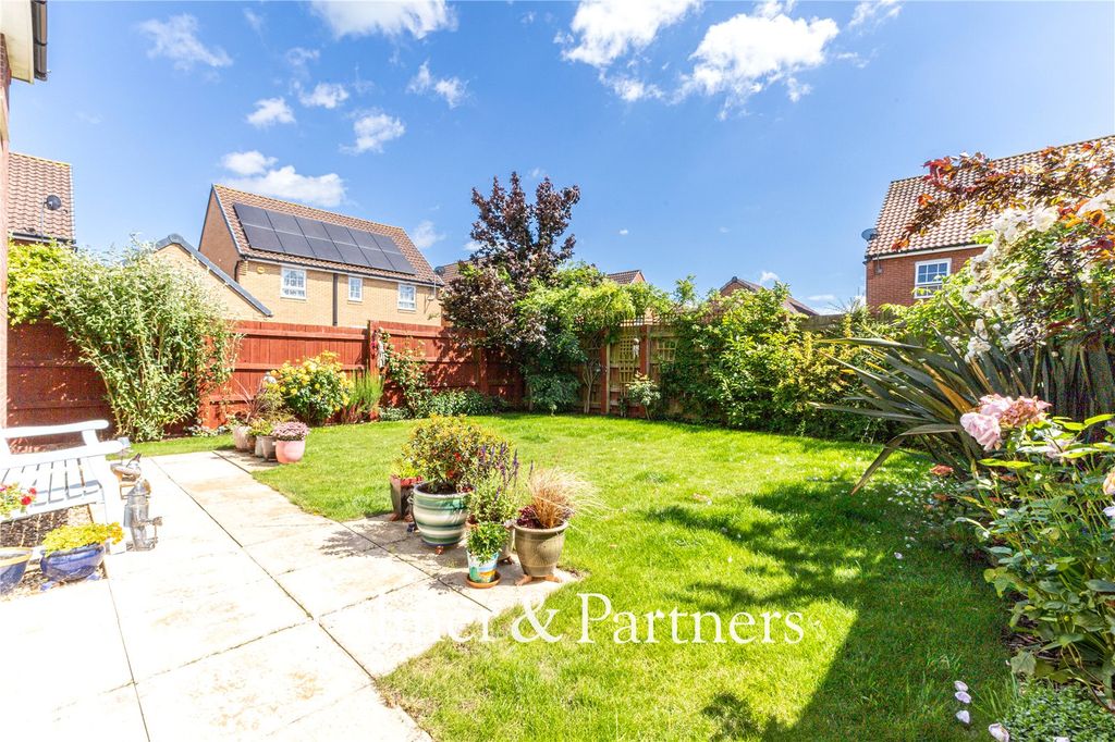 Property photo 2 of 22 Picture No. 03