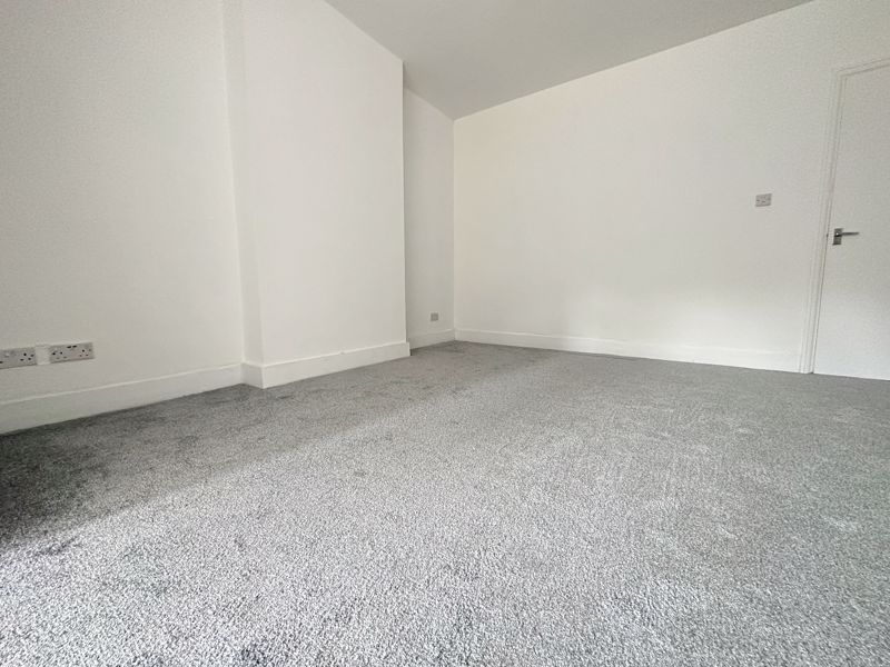 Property photo 3 of 14 Photo 14