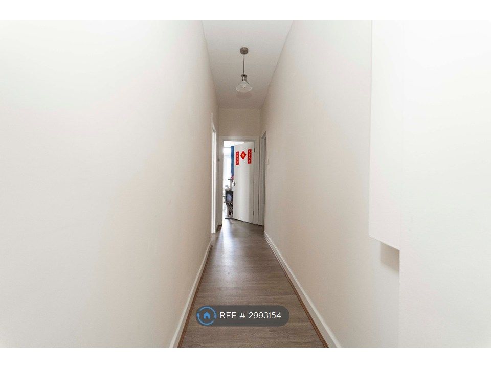 Property photo 2 of 10 Walkaway To Rooms