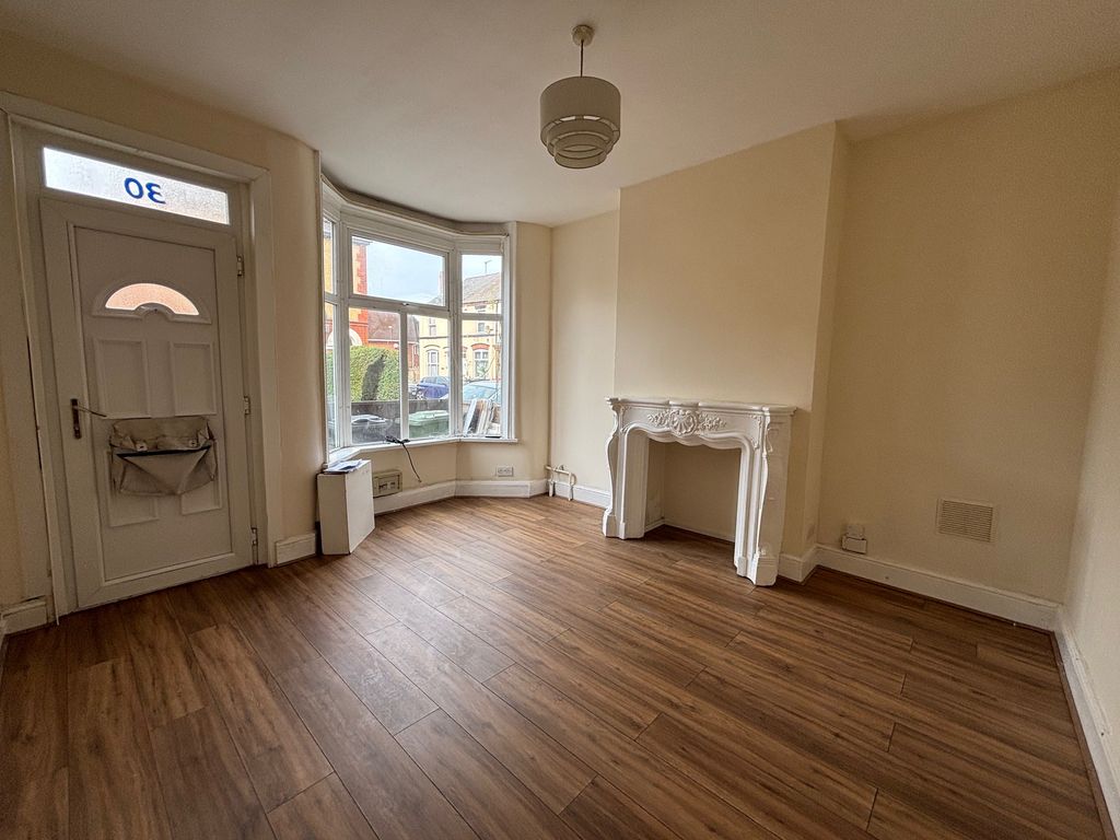 Property photo 1 of 18 Image