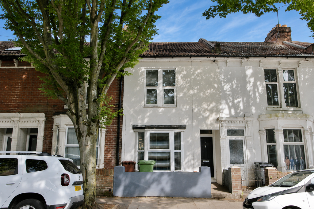 Property photo 1 of 20