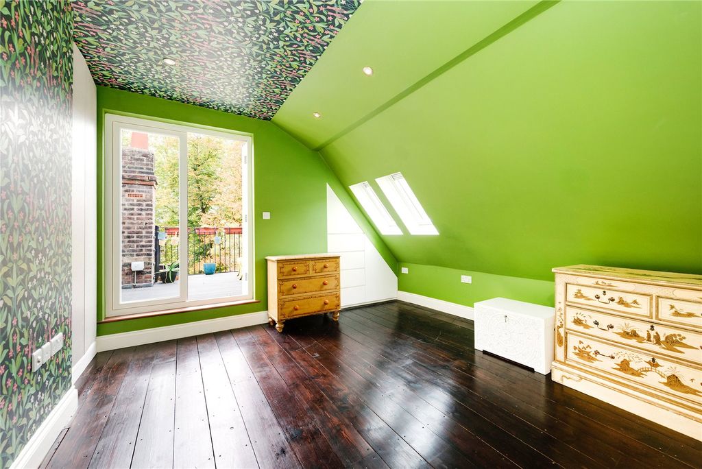 Property photo 3 of 7 Picture No. 08