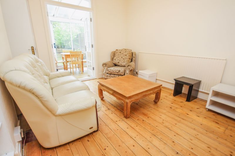 Property photo 3 of 12 Photo 10